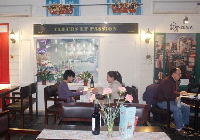 Oh Oui Café : un petit peu de Paris au coeur de Hanoi - ảnh 2